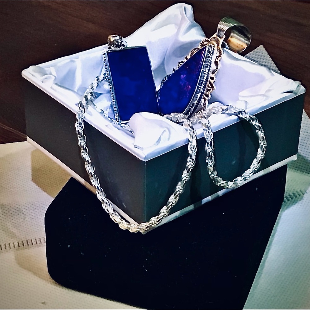 2 LAPIS LAZULI PENDANTS & NICE 925 SILVER CHAIN -